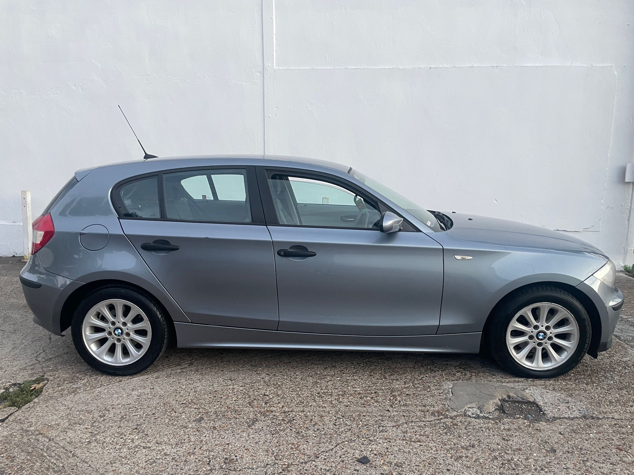 BMW 1 SERIES 116i