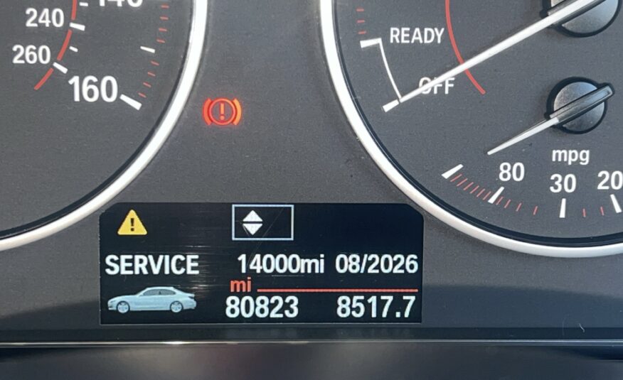 BMW 320i M SPORT