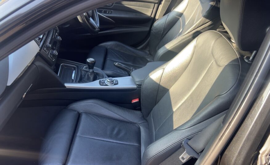 BMW 320i M SPORT