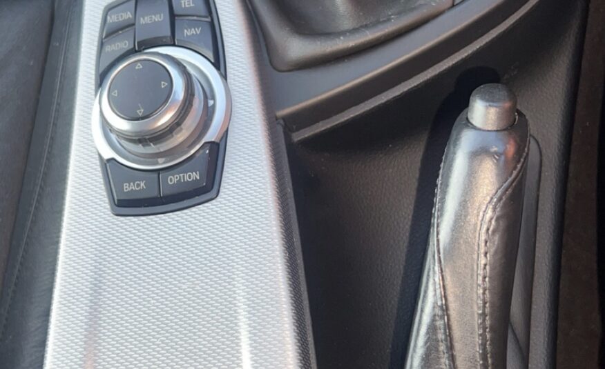 BMW 320i M SPORT