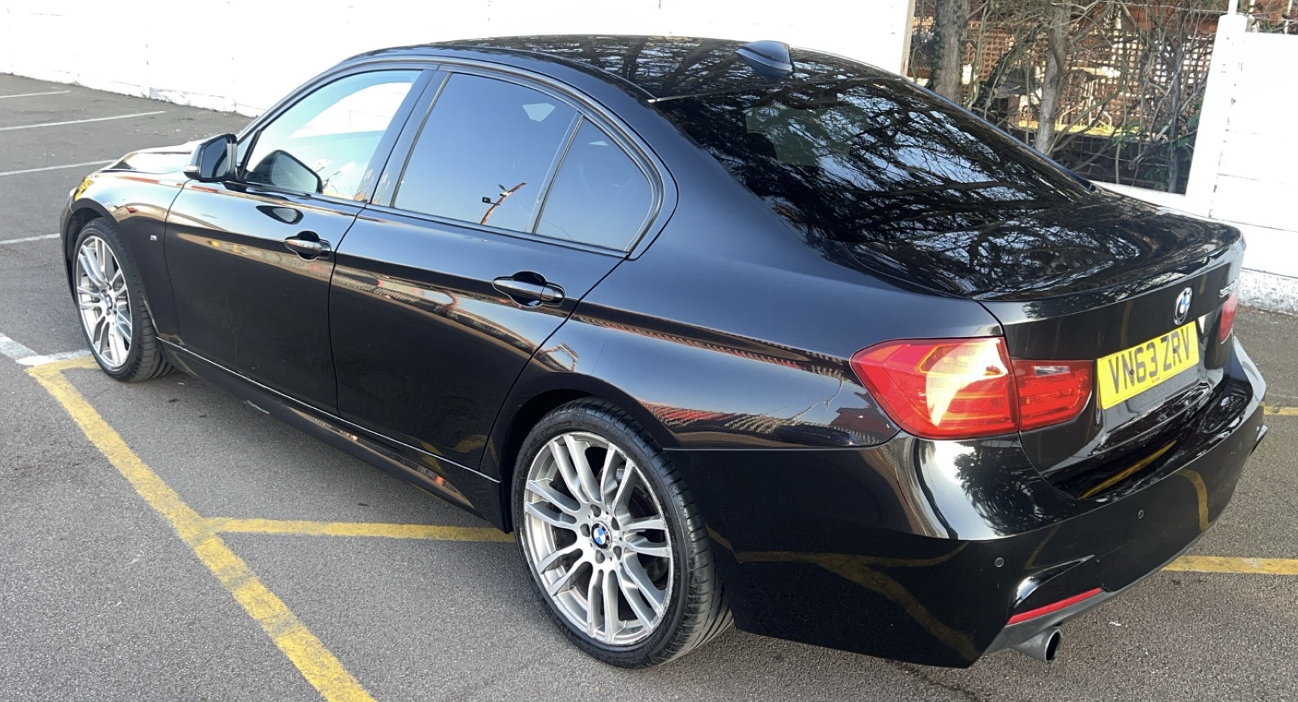 BMW 320i M SPORT