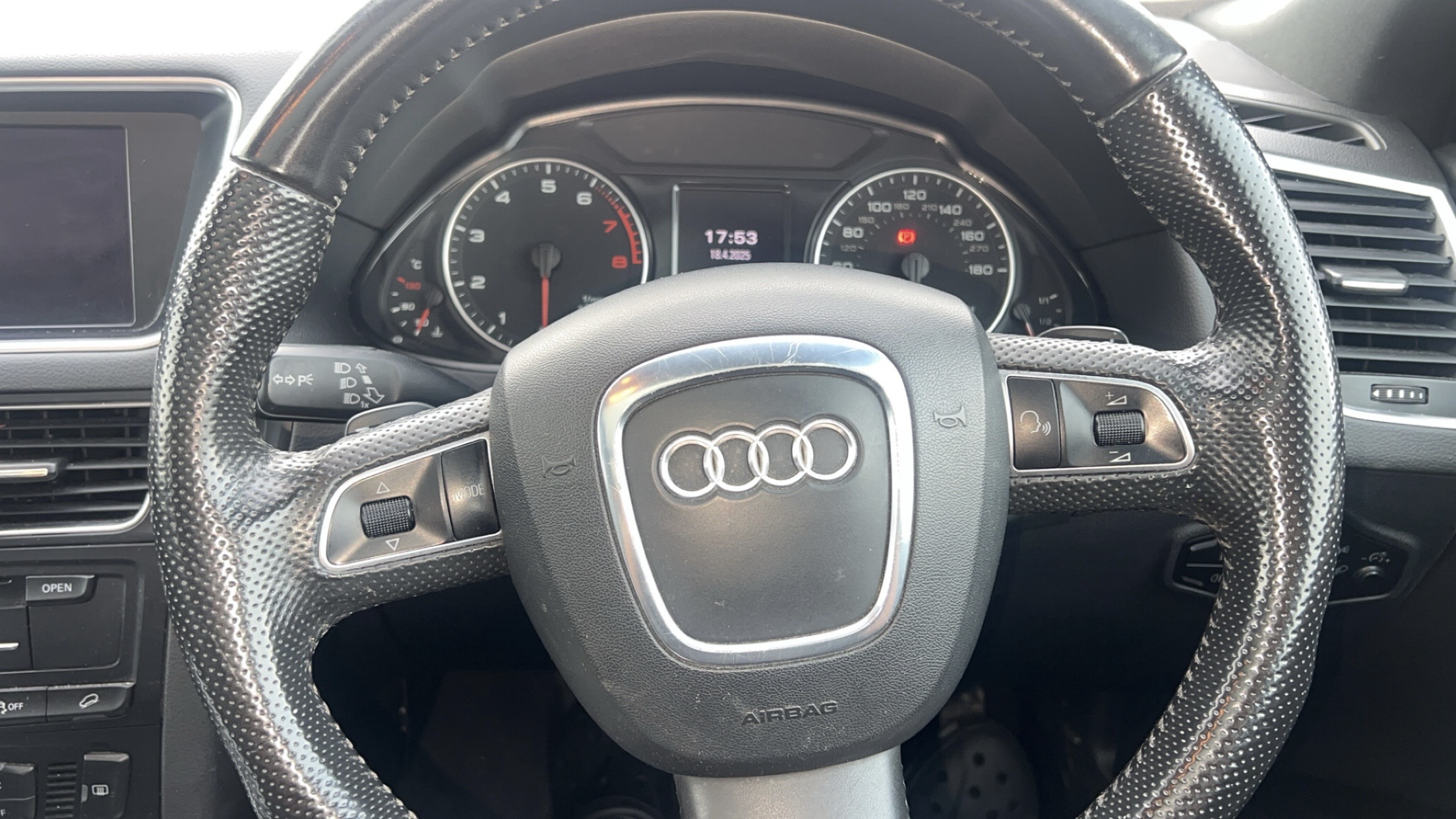 AUDI Q5 2.0 TFSI